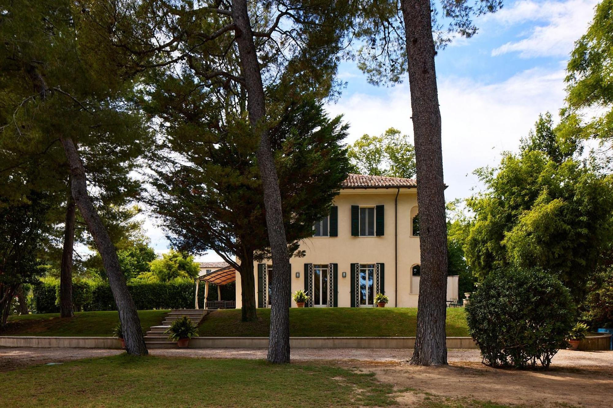 Villa Monacelli B&B Fano Exterior photo